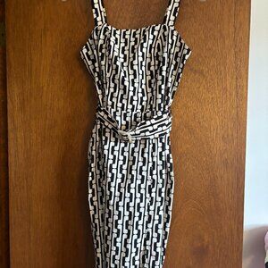 Monteau Los Angeles dress new with tags size medium cream black